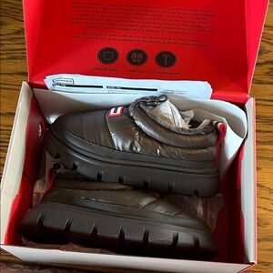 Sold Out BNWT Women’s Hunter Madi Slip-on 5